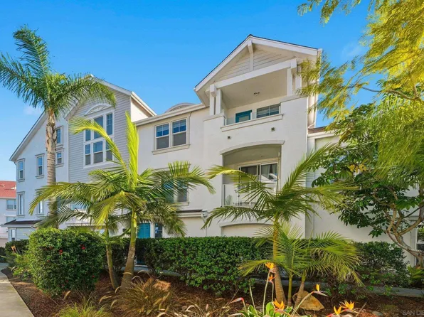 845 Harbor Cliff Way Unit 305, Oceanside, CA 92054