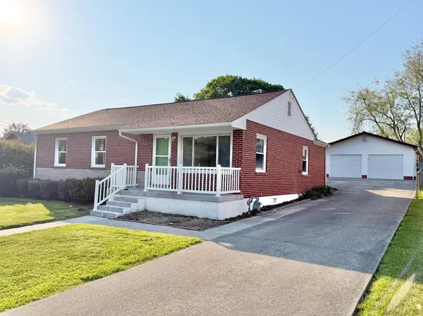 108 11th St, Princeton, WV 24740