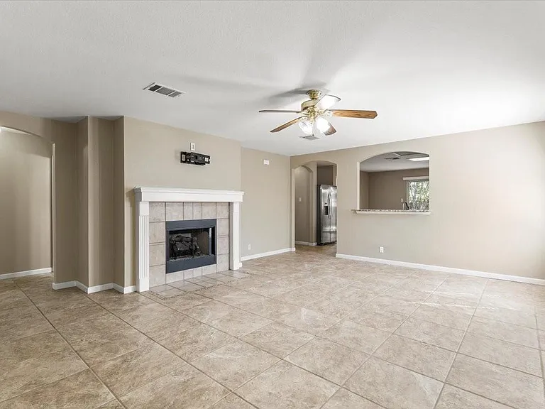 722 Blair Ave — Photo 4