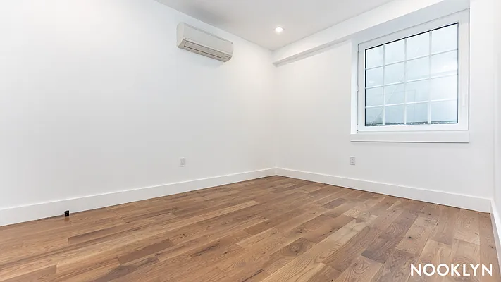 Rented by Nooklyn NYC LLC | media 49