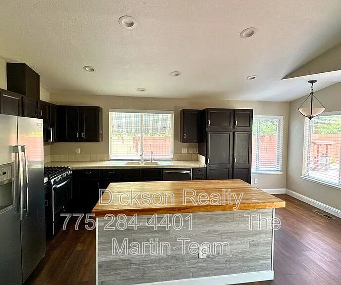 3470 Socrates Dr — Photo 7