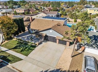 1076 Westbrook St, Corona, CA 92878