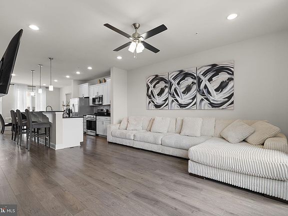 2nd image of 11279 Saint Luke Dr