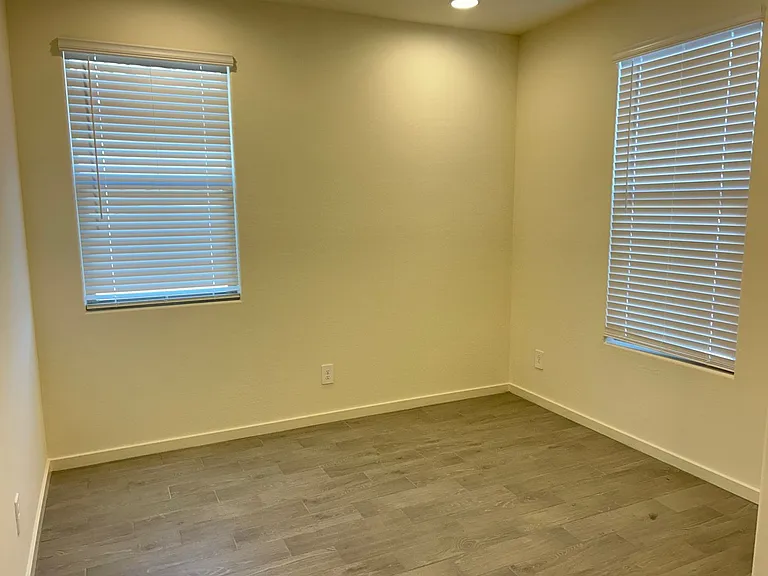 20520 N Candlelight Rd — Photo 7