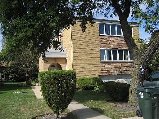 1st image of 6848 N Hamlin Ave