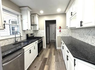 21 David Ct #1, Colonia, NJ 07067