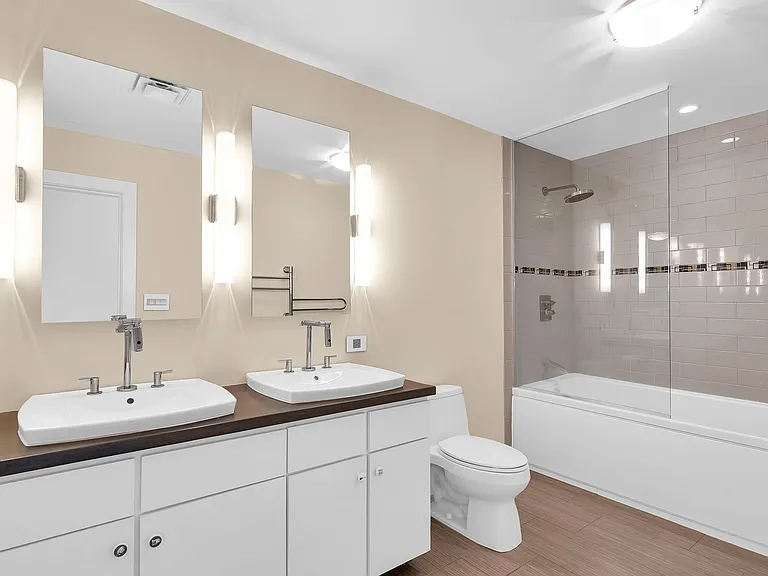 301 N Neil St #808-809 — Photo 36