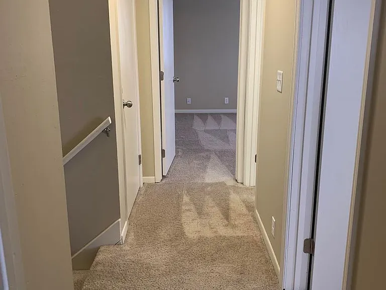 Superior Place Apartments — Photo 47
