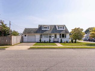 35 Ketcham Ave, Hicksville, NY 11801