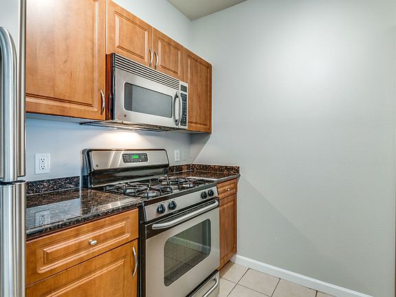 4th image of 12925 Centre Park Cir APT 207