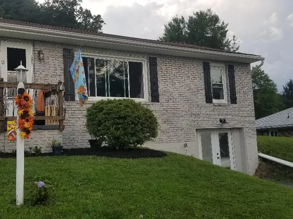 2 W 5th Ave, Clearfield, PA 16830