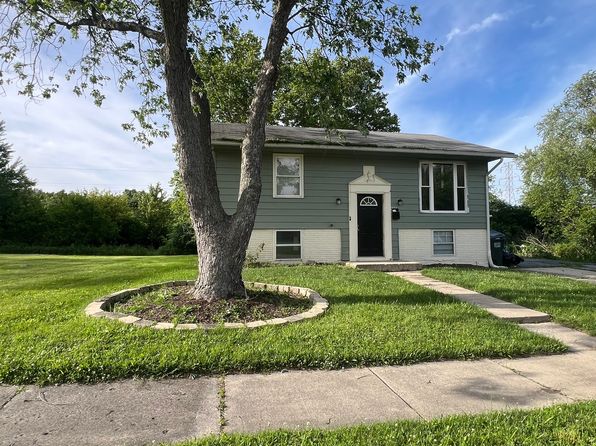 4408 Balmoral Dr, Richton Park, IL 60471