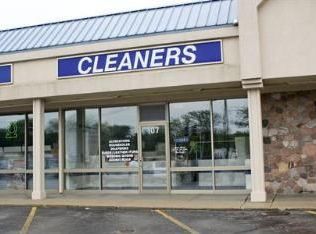 101 W Rockland Rd, Libertyville, IL 60048