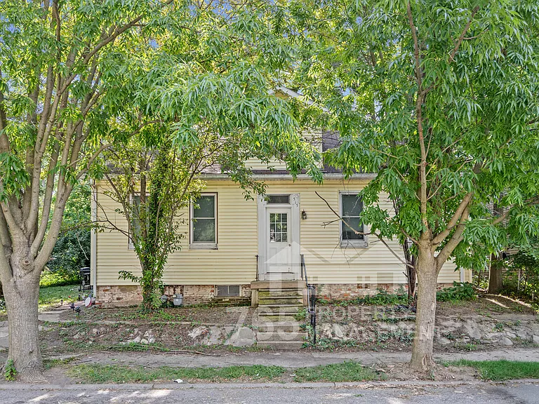 515 S 15th St #4 — Photo 1