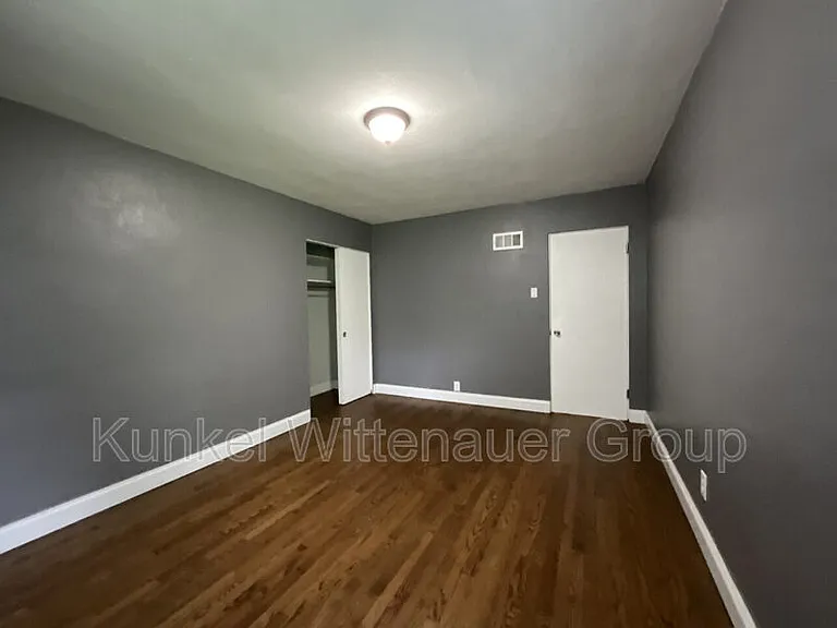 7911 W Main St — Photo 20