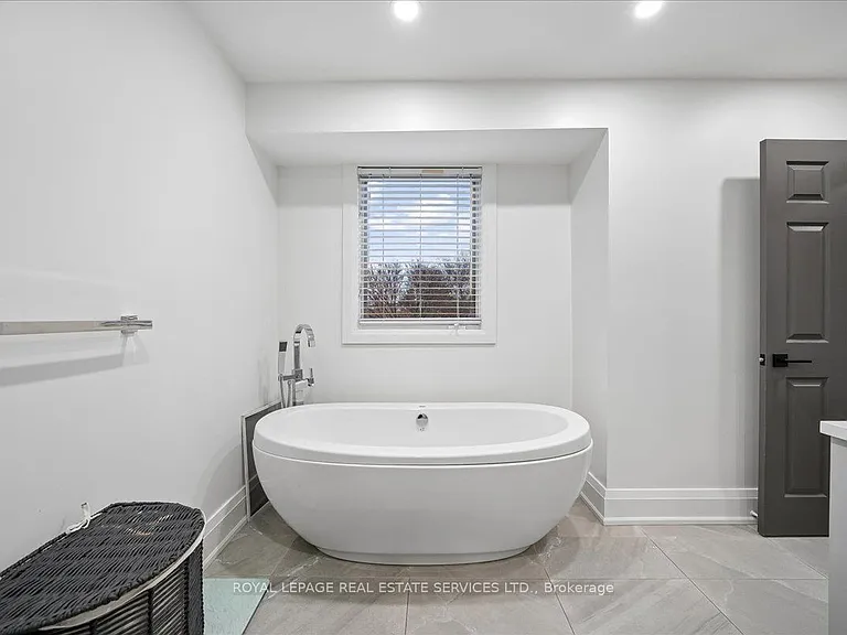 4023 Powderhorn Ct — Photo 27