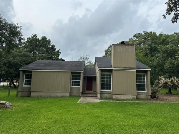 9988 Downing St, Semmes, AL 36575