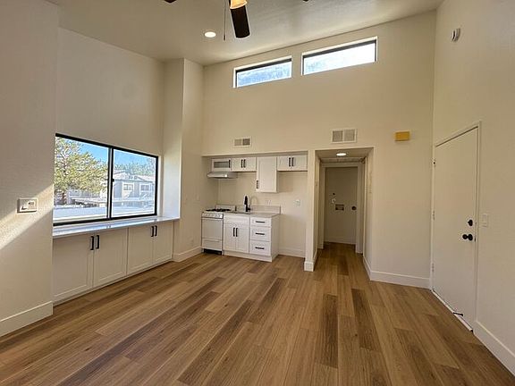 5th image of 2445 Sycamore Glen Dr #1