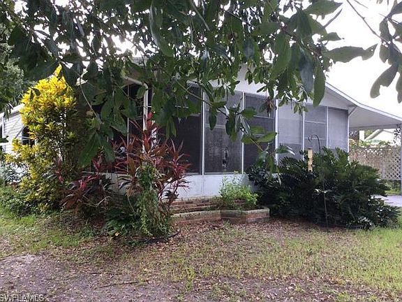 2nd image of 2516 Zoysia Ln