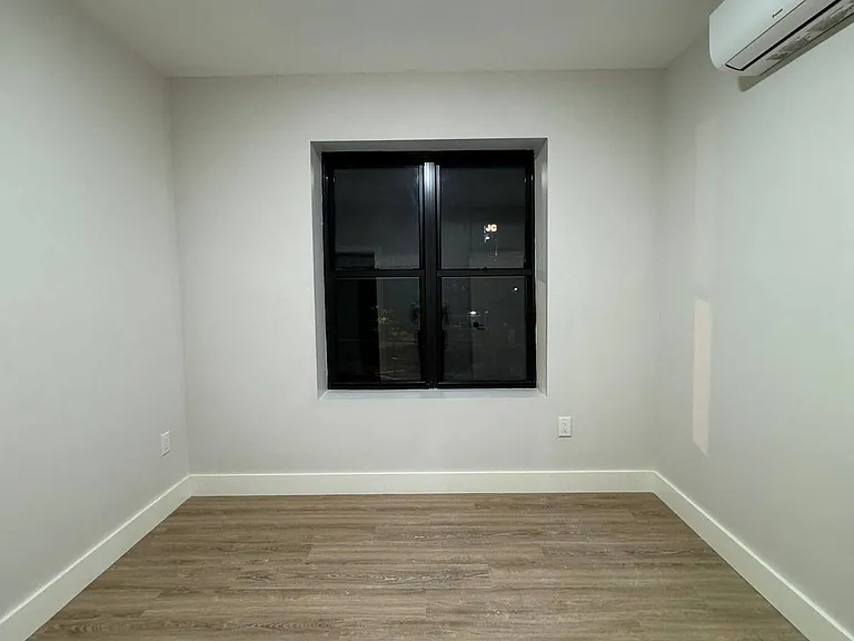 269 Martin Luther King Dr #4C — Photo 6