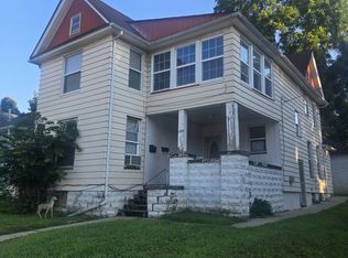1454 W 9th St, Davenport, IA 52804