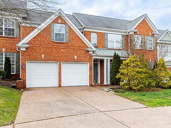 2nd image of 421 Chatsworth Ct