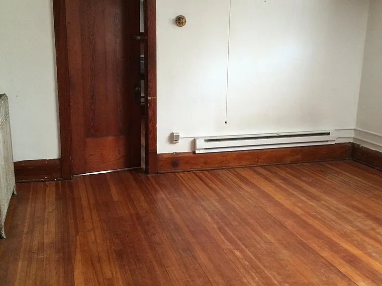 202 E Davenport St #3 — Photo 10