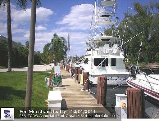 2nd image of 6201 Bay Club Dr APT 3