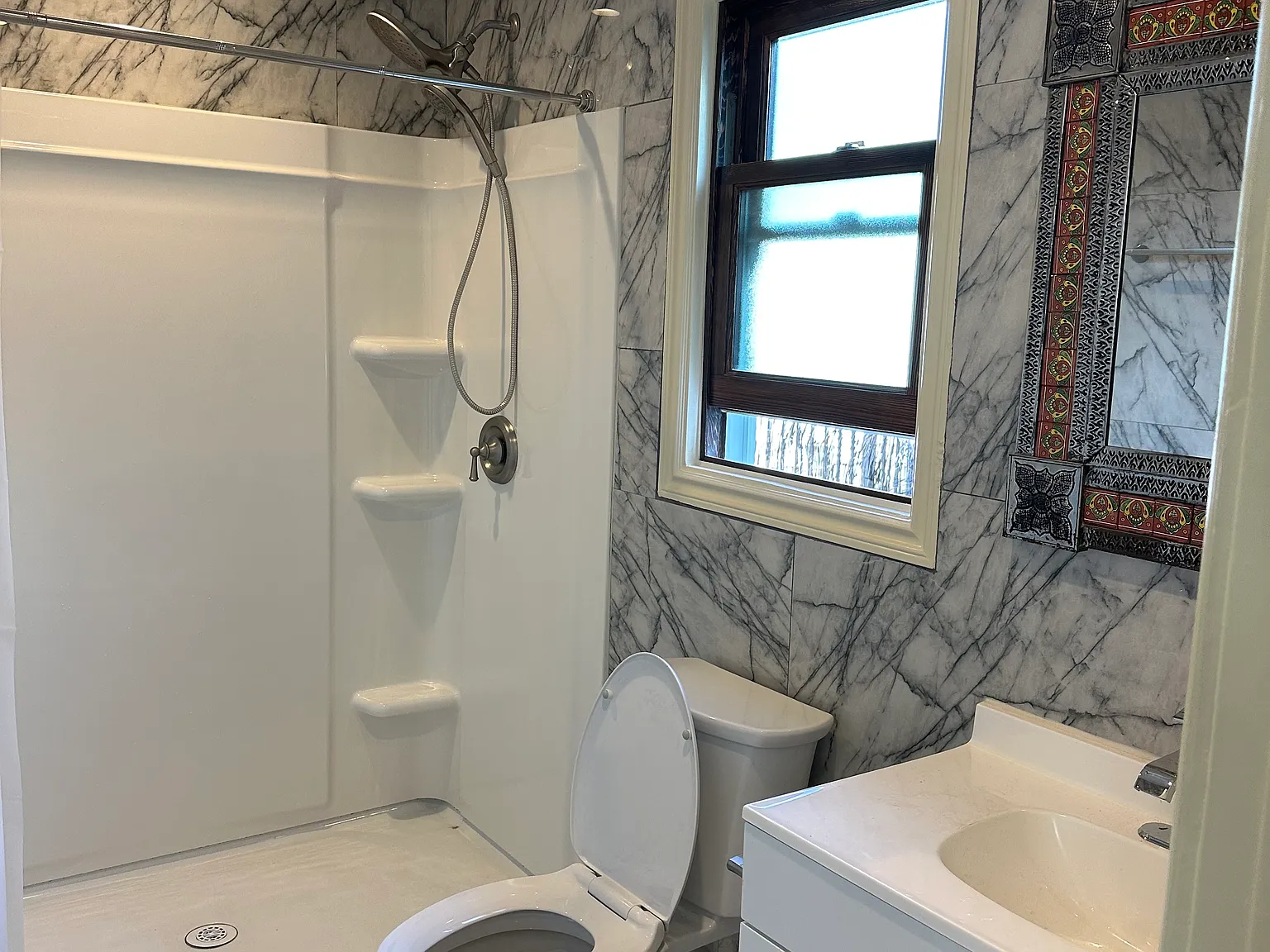 2 bed, 715 sqft, $2,350 — Photo 4