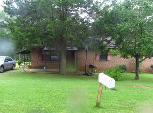 157 Conine St, Camp Hill, AL 36850