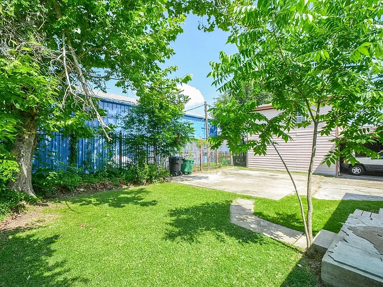 3013 Brackenridge St — Photo 19