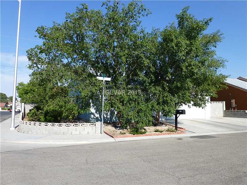 1st image of 3912 Norwich Cir