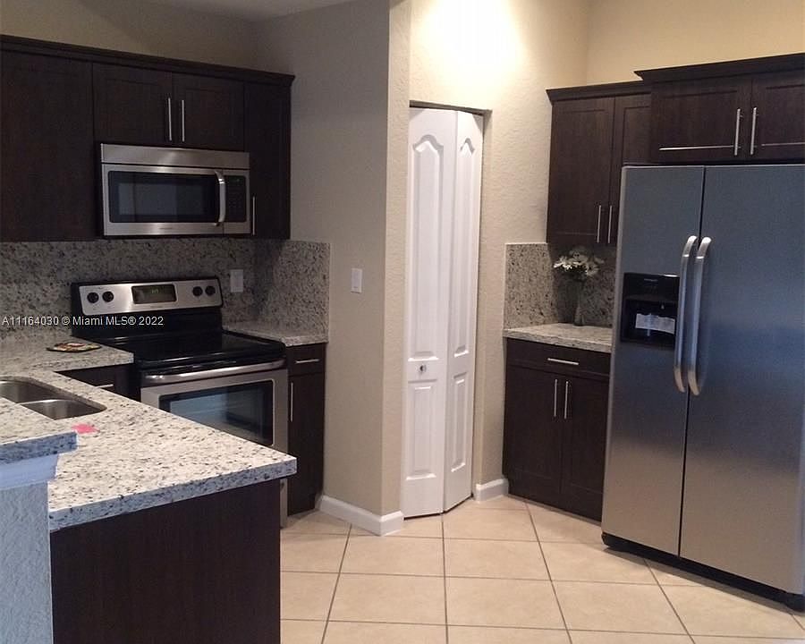 1st image of 21219 NW 14th Pl APT 525
