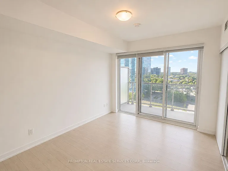 2033 Kennedy Rd #906 — Photo 7