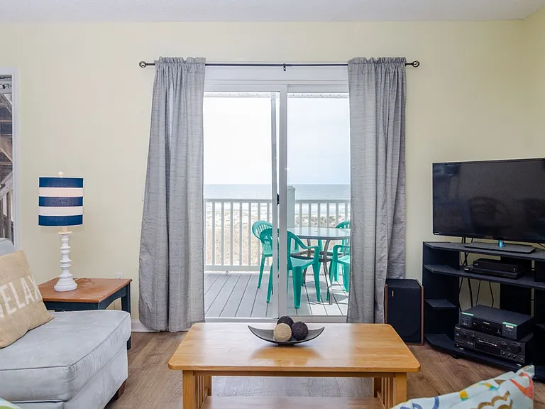 704 Carolina Beach Ave N #21C — Photo 6