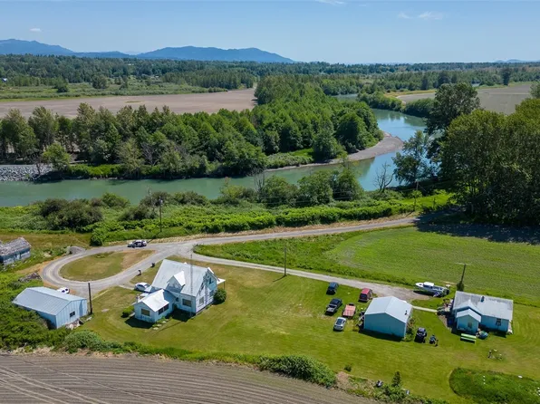 1886 Rayhorst Road, Ferndale, WA 98248