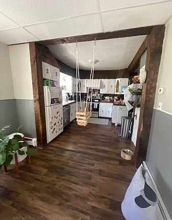 5th image of 86 Webster St #1