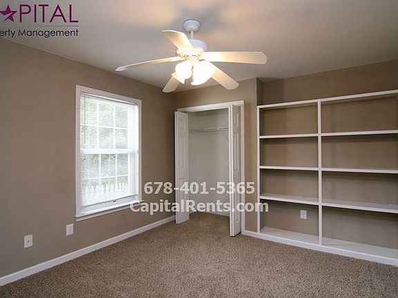 5th image of 2409 Windridge Dr NE