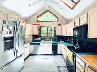 7 Libra Mew, Lake Ariel, PA 18436