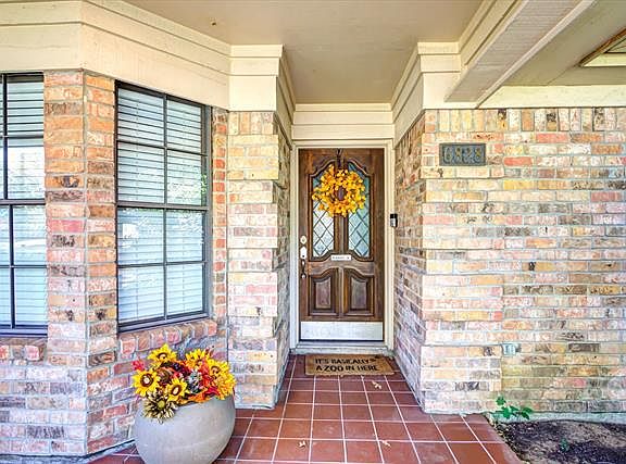 4th image of 6828 Fair Meadows Dr