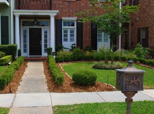 3733 N Hullen St, Metairie, LA 70002