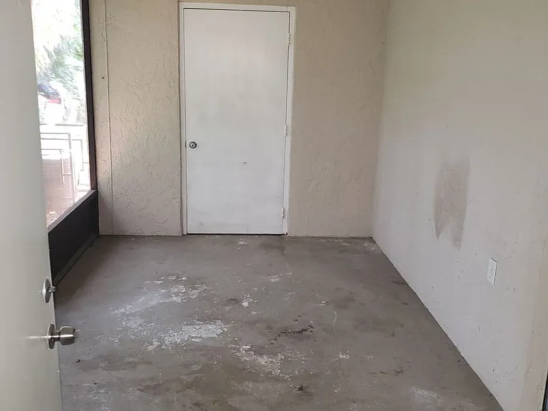 1704A Ridgewood Ln — Photo 12