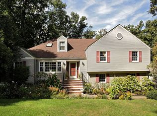 49 Drum Hill Dr, Summit, NJ 07901