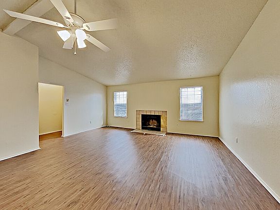 4th image of 7472 Tiffany Meadows Ln