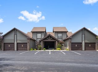 71 Birdie Ln APT 1, Reeds Spring, MO 65737