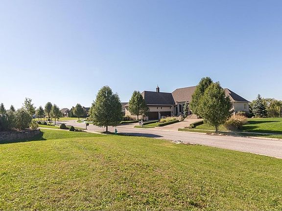 2nd image of 6633 Silver Creek Dr