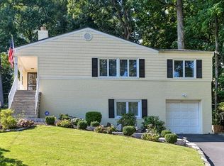 52 Wildway, Bronxville, NY 10708
