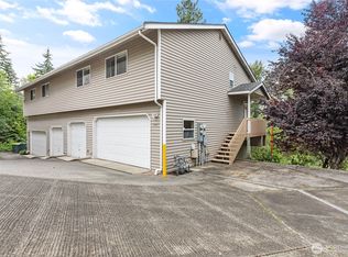 1907 E Sunset Dr, Bellingham, WA 98226