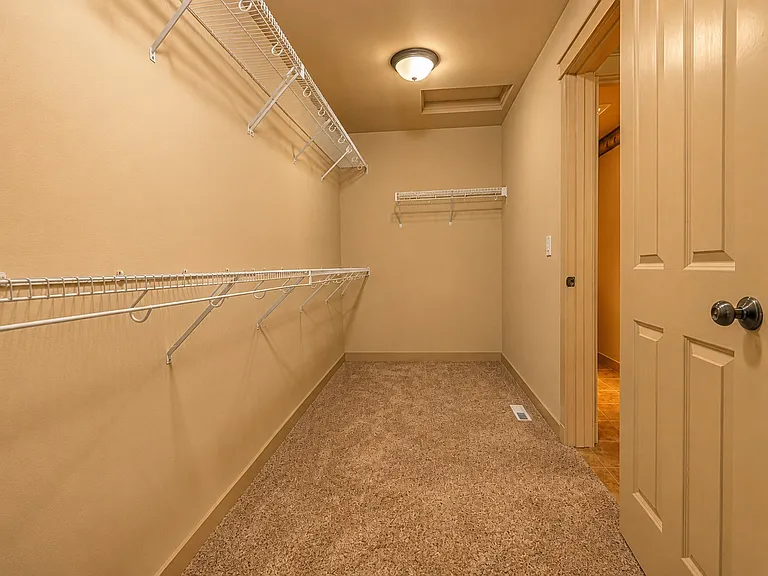 18626 37th Dr SE — Photo 24