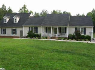 19372 Indian Rd, Petersburg, VA 23805